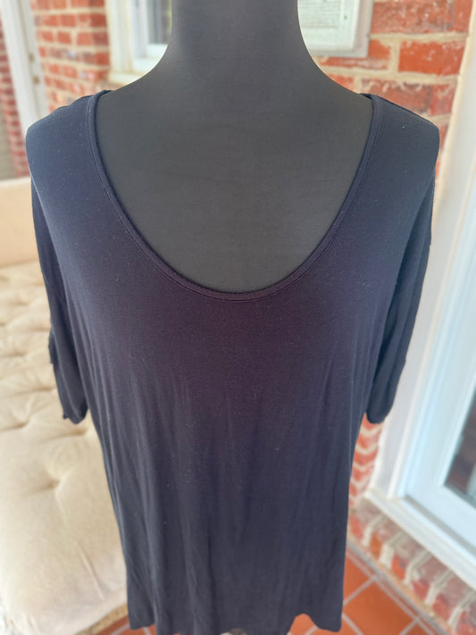 Amazon Luxe Black 3/4 Sleeve Top – Effortlessly Chic in 3X