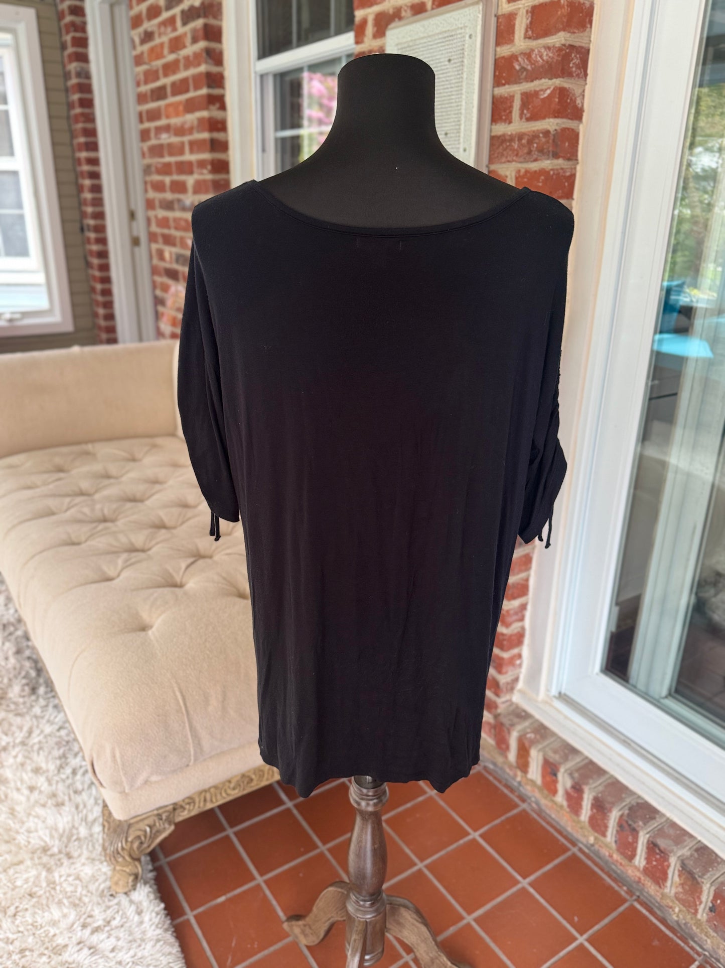Amazon Luxe Black 3/4 Sleeve Top – Effortlessly Chic in 3X