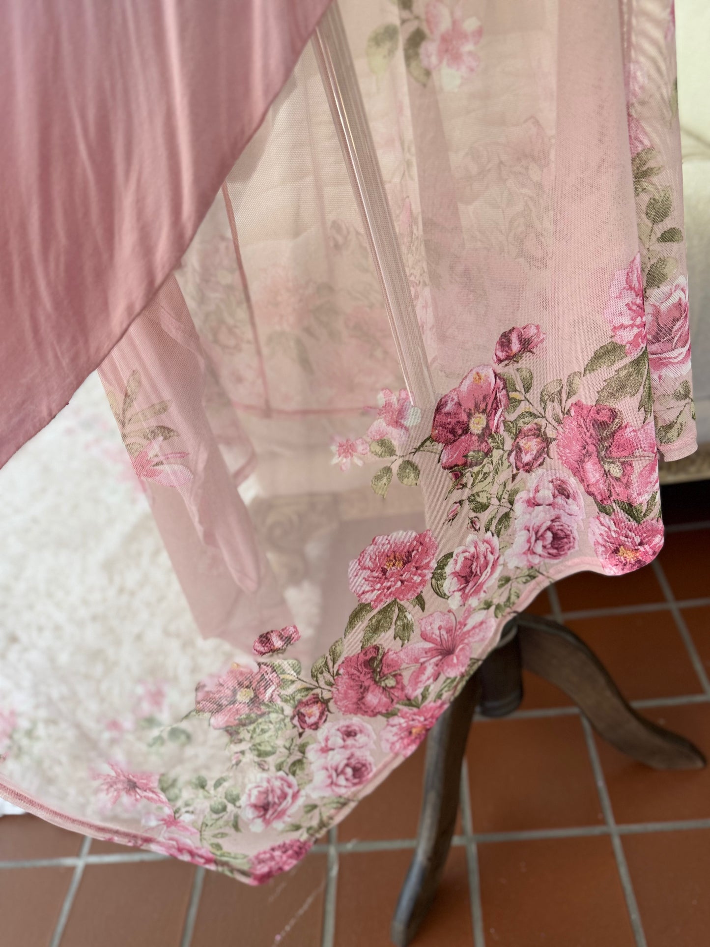 Amazon Bubblegum & Breeze Kimono – Luxe Lounge Layer in Playful Pastels